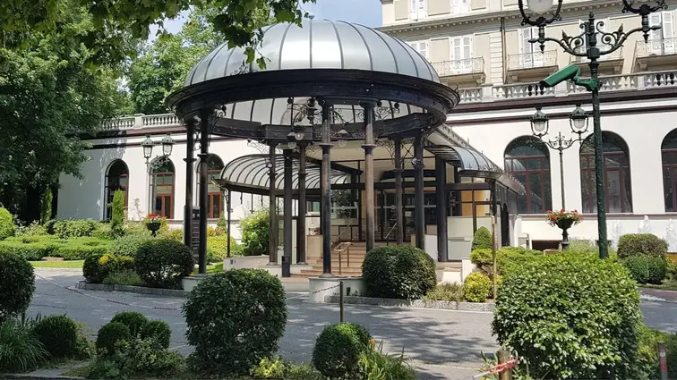 Appartement neuf haut de gamme à Divonne-les-Bains près du golf et du casino