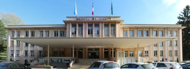 Aménagement d'un local commercial dans le centre thermal de Divonne-les-Bains