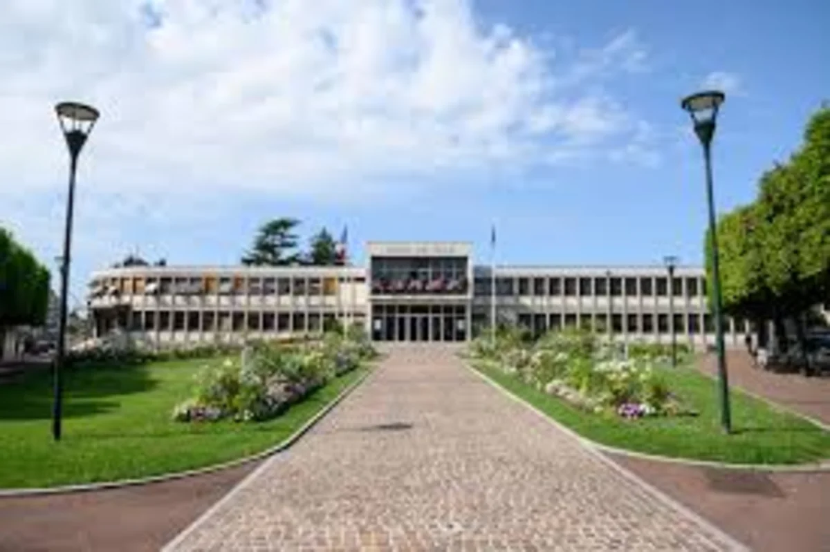 Suivi et affichage d'un permis de construire à Soisy-sous-Montmorency 95230