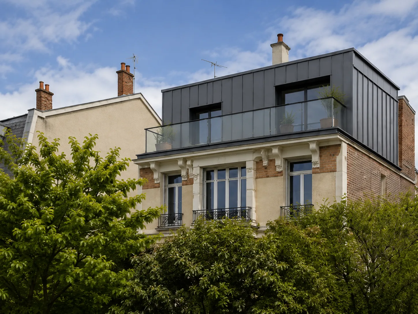 Extension et surélévation à Vincennes sous PLUi Paris Est Marne et Bois et abords ABF