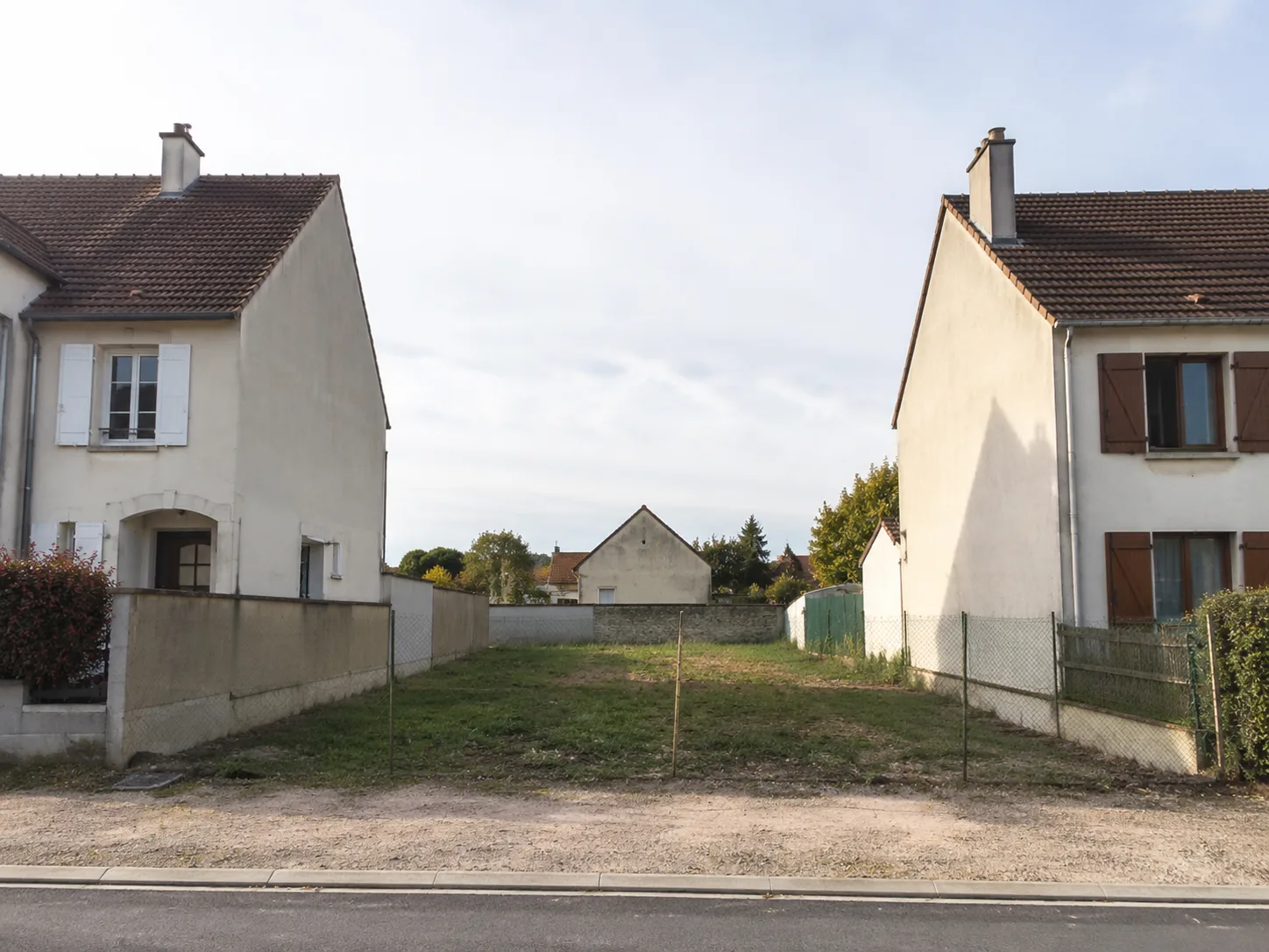 Démolition avant reconstruction jointe au permis de construire